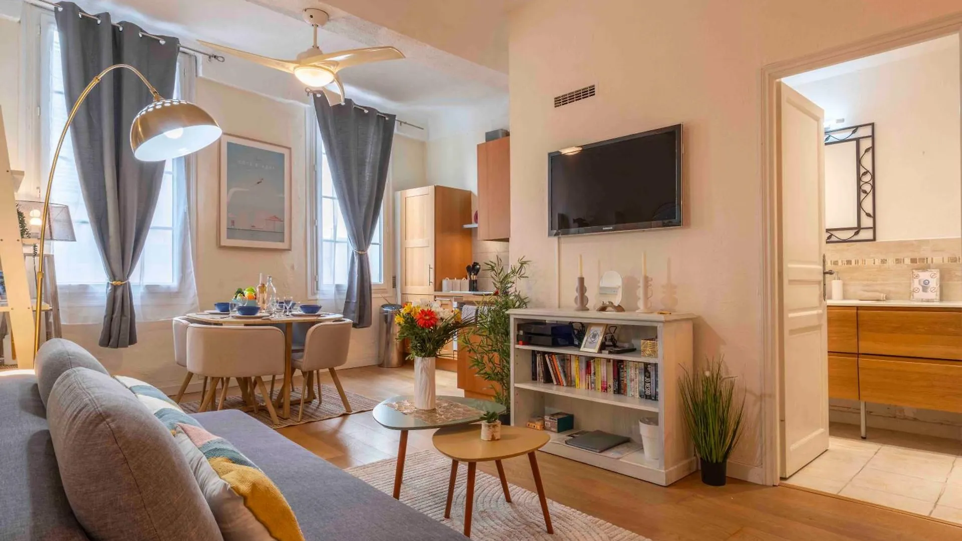 Charming Flat, Fully Equipped, Beach Only 300M - La Loge Nice
