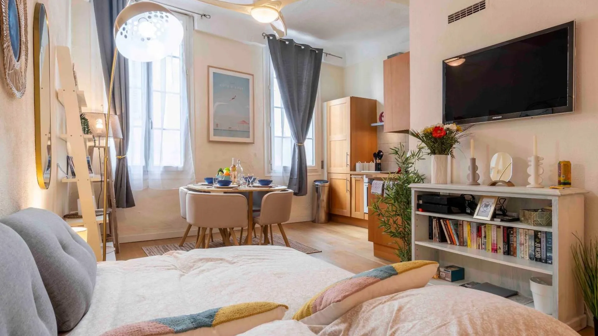 Charming Flat, Fully Equipped, Beach Only 300M - La Loge Nice