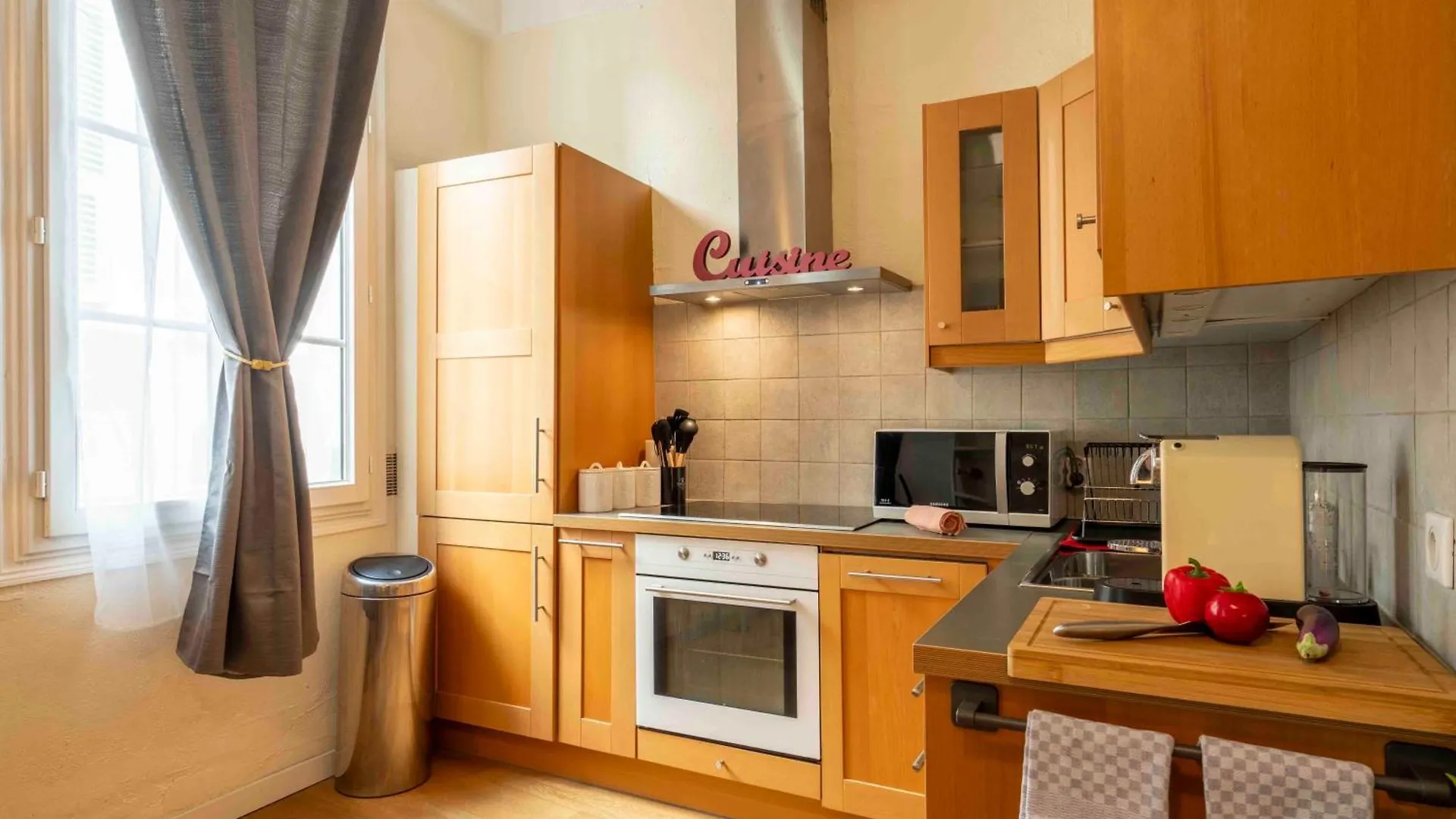 Apartment Charming Flat, Fully Equipped, Beach Only 300M - La Loge Nice