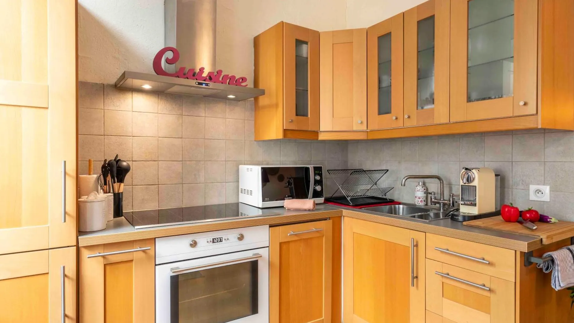 Apartment Charming Flat, Fully Equipped, Beach Only 300M - La Loge Nice